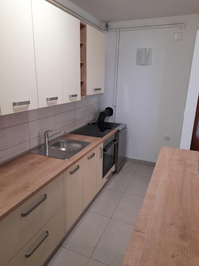 Апартаменты Apartman Lipa Сень Экстерьер фото