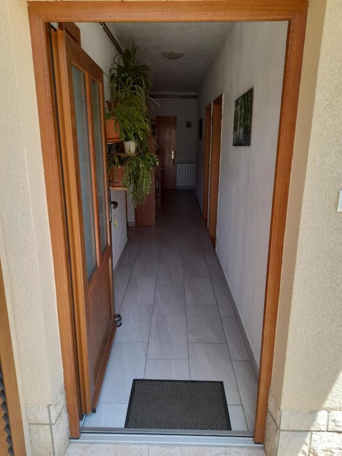 Apartman Lipa Сень Экстерьер фото