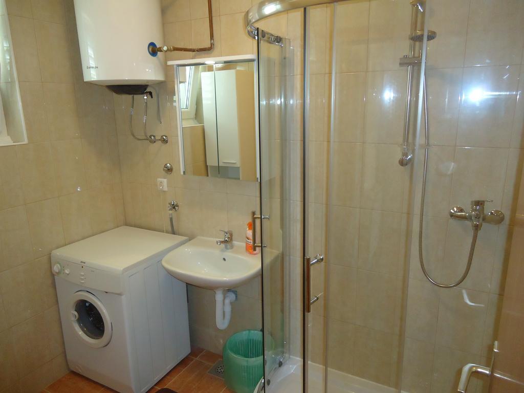 Апартаменты Apartman Lipa Сень Экстерьер фото